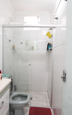 Casa para alugar com 140m², 2 quartos e 2 vagasBanheiro Social