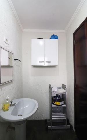 Casa à venda com 242m², 3 quartos e 5 vagasLavabo 2