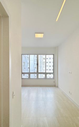 Apartamento à venda com 160m², 3 quartos e 1 vaga