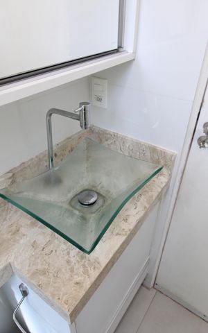 Apartamento para alugar com 43m², 2 quartos e sem vagaBanheiro