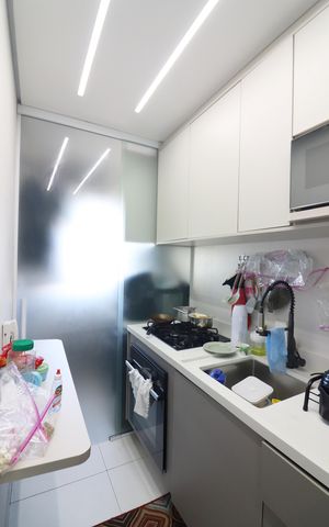 Apartamento à venda com 69m², 2 quartos e 2 vagasCozinha e Área de Serviço