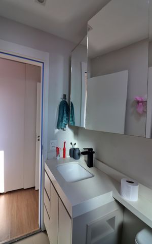 Apartamento à venda com 69m², 2 quartos e 2 vagasQuarto 1 - Suíte Banheiro 