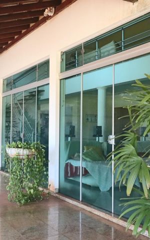 Casa de condomínio para alugar com 2000m², 3 quartos e 1 vaga Casa de condomínio para alugar com 2000m², 3 quartos e 1 vagaÁrea externa