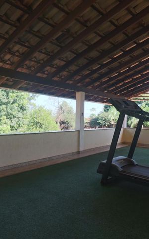 Casa de condomínio para alugar com 2000m², 3 quartos e 1 vaga Casa de condomínio para alugar com 2000m², 3 quartos e 1 vagaSacada