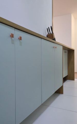 Apartamento para alugar com 75m², 3 quartos e 2 vagas Apartamento para alugar com 75m², 3 quartos e 2 vagasCozinha e Área de Serviço