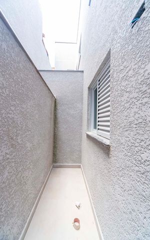 Apartamento à venda com 48m², 2 quartos e 1 vaga Apartamento à venda com 48m², 2 quartos e 1 vagaVaranda do Quarto 2