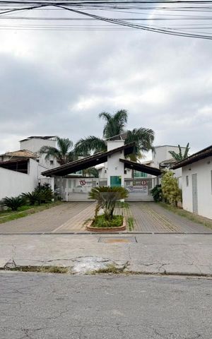 Casa de condomínio à venda com 240m², 3 quartos e 4 vagas Casa de condomínio à venda com 240m², 3 quartos e 4 vagasFachada