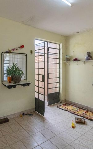 Casa à venda com 241m², 4 quartos e 2 vagasÁrea externa