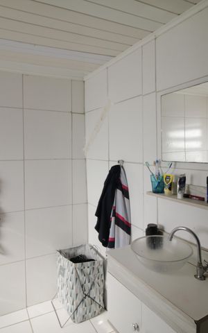 Casa à venda com 90m², 3 quartos e 1 vagaBanheiro da Suíte 2