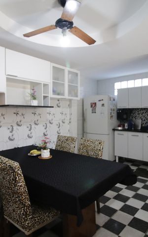 Casa à venda com 90m², 3 quartos e 1 vagaCozinha