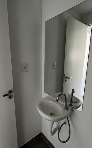 Apartamento para alugar com 43m², 2 quartos e sem vaga Apartamento para alugar com 43m², 2 quartos e sem vagaBanheiro