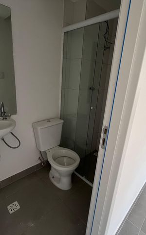 Apartamento para alugar com 43m², 2 quartos e sem vaga Apartamento para alugar com 43m², 2 quartos e sem vagaBanheiro