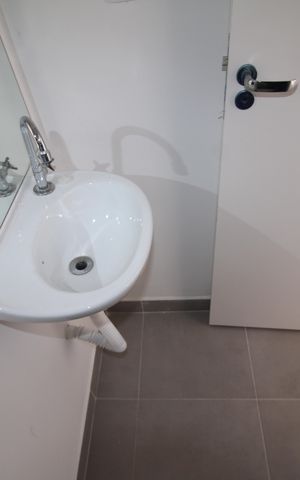 Apartamento para alugar com 39m², 2 quartos e sem vagaBanheiro