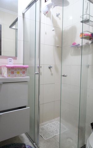 Casa à venda com 170m², 3 quartos e 3 vagasBanheiro