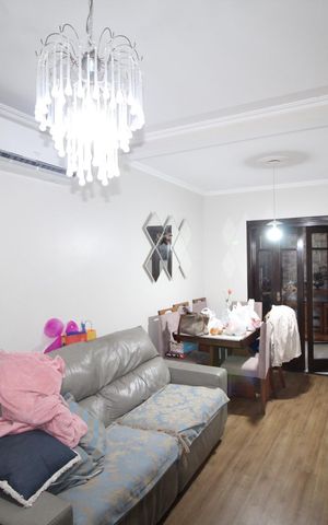 Casa à venda com 170m², 3 quartos e 3 vagasSala