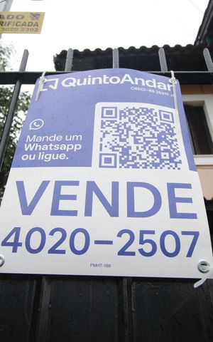 Casa à venda com 170m², 3 quartos e 3 vagasPlaquinha