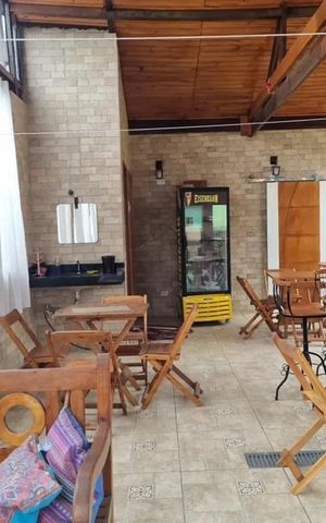 Casa à venda com 550m², 4 quartos e 5 vagas Casa à venda com 550m², 4 quartos e 5 vagasSalão de Festas