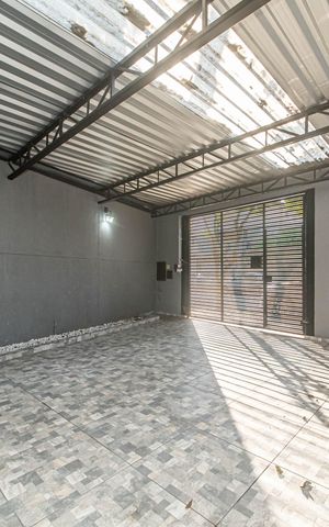 Casa para alugar com 298m², 3 quartos e 4 vagas Casa para alugar com 298m², 3 quartos e 4 vagasGaragem