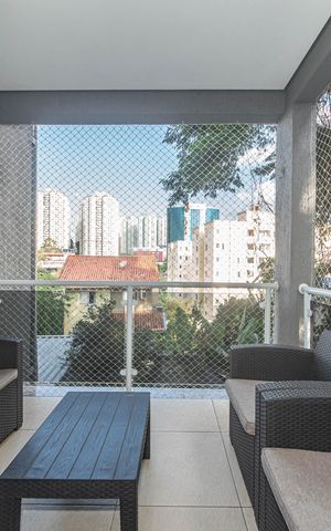 Casa para alugar com 298m², 3 quartos e 4 vagas Casa para alugar com 298m², 3 quartos e 4 vagasVaranda