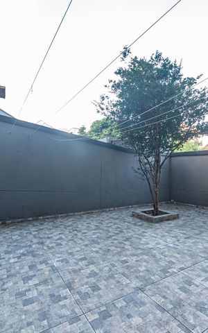 Casa para alugar com 298m², 3 quartos e 4 vagas Casa para alugar com 298m², 3 quartos e 4 vagasQuintal