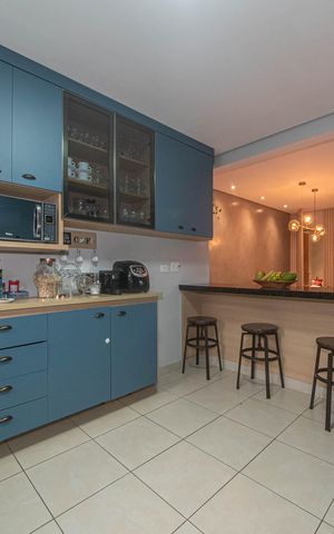 Casa para alugar com 298m², 3 quartos e 4 vagas Casa para alugar com 298m², 3 quartos e 4 vagasCozinha