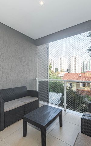 Casa para alugar com 298m², 3 quartos e 4 vagas Casa para alugar com 298m², 3 quartos e 4 vagasVaranda