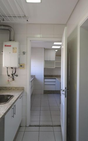 Apartamento para alugar com 160m², 3 quartos e 3 vagasÁrea de Serviço