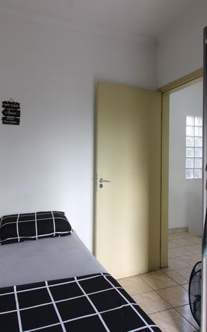 Casa de condomínio à venda com 65m², 2 quartos e 1 vagaQuarto 2