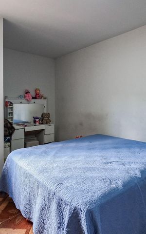 Casa à venda com 270m², 4 quartos e 4 vagas