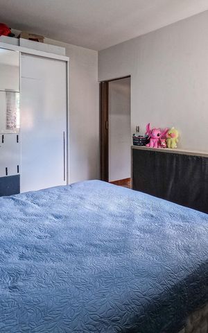Casa à venda com 270m², 4 quartos e 4 vagas