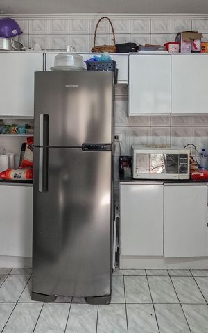 Casa à venda com 270m², 4 quartos e 4 vagas