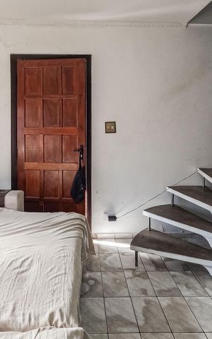 Casa à venda com 270m², 4 quartos e 4 vagas