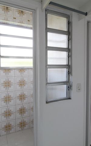 Apartamento à venda com 74m², 2 quartos e 1 vagaQuarto de Serviço