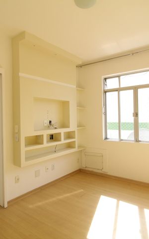 Apartamento à venda com 74m², 2 quartos e 1 vagaQuarto 2