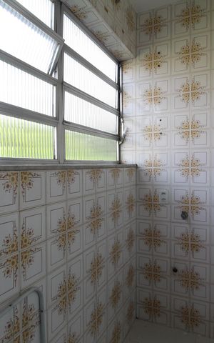 Apartamento à venda com 74m², 2 quartos e 1 vagaÁrea de Serviço