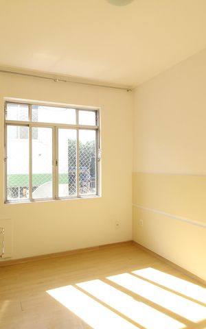 Apartamento à venda com 74m², 2 quartos e 1 vagaQuarto 2