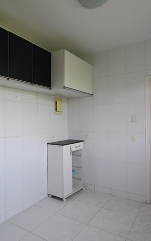 Apartamento à venda com 74m², 2 quartos e 1 vagaCozinha