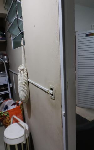 Casa à venda com 250m², 3 quartos e 4 vagasQuarto de Serviço