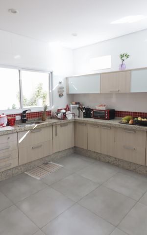 Casa à venda com 250m², 3 quartos e 4 vagasCozinha