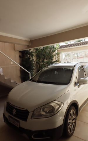 Casa à venda com 250m², 3 quartos e 4 vagasGaragem