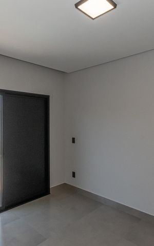 Casa de condomínio à venda com 141m², 3 quartos e 3 vagas Casa de condomínio à venda com 141m², 3 quartos e 3 vagasSuite