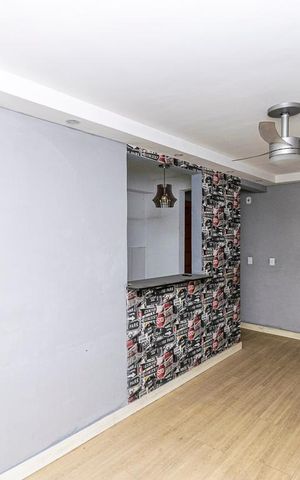 Apartamento à venda com 50m², 2 quartos e 1 vaga Apartamento à venda com 50m², 2 quartos e 1 vagaSala