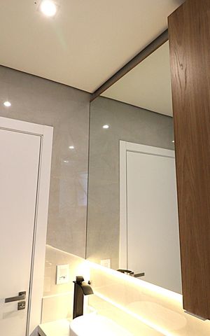 Casa de condomínio para alugar com 196m², 2 quartos e 2 vagasBanheiro Social 