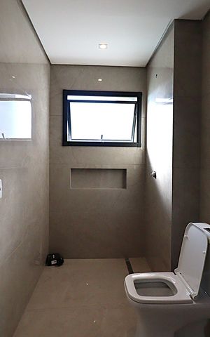 Casa de condomínio para alugar com 196m², 2 quartos e 2 vagasBanheiro da Suíte