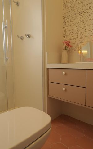 Apartamento à venda com 400m², 4 quartos e 5 vagasBanheiro da Suíte 2