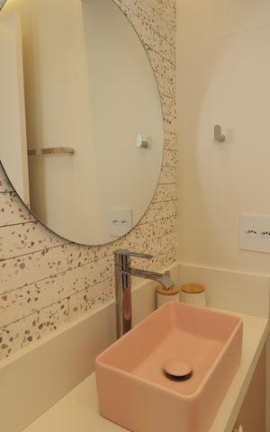 Apartamento à venda com 400m², 4 quartos e 5 vagasBanheiro da Suíte 2