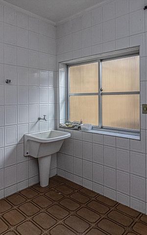 Casa à venda com 205m², 3 quartos e 3 vagas Casa à venda com 205m², 3 quartos e 3 vagasárea de serviço coberta_3