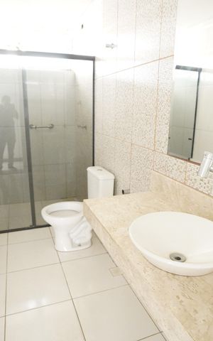 Casa para alugar com 285m², 4 quartos e sem vaga