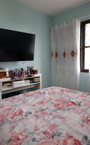 Apartamento à venda com 167m², 4 quartos e 5 vagasQuarto 2