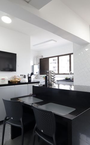 Apartamento à venda com 167m², 4 quartos e 5 vagasCozinha